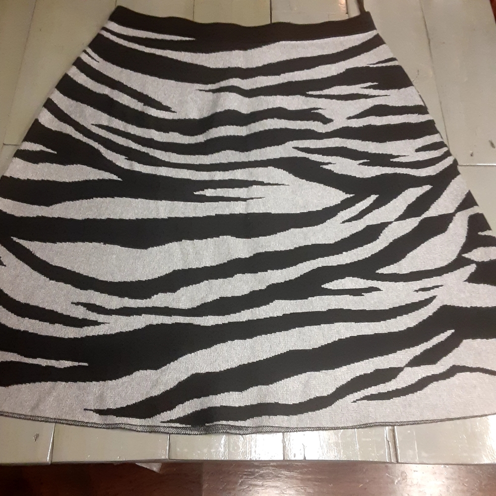 Gray/Black Zebra Print Skirt